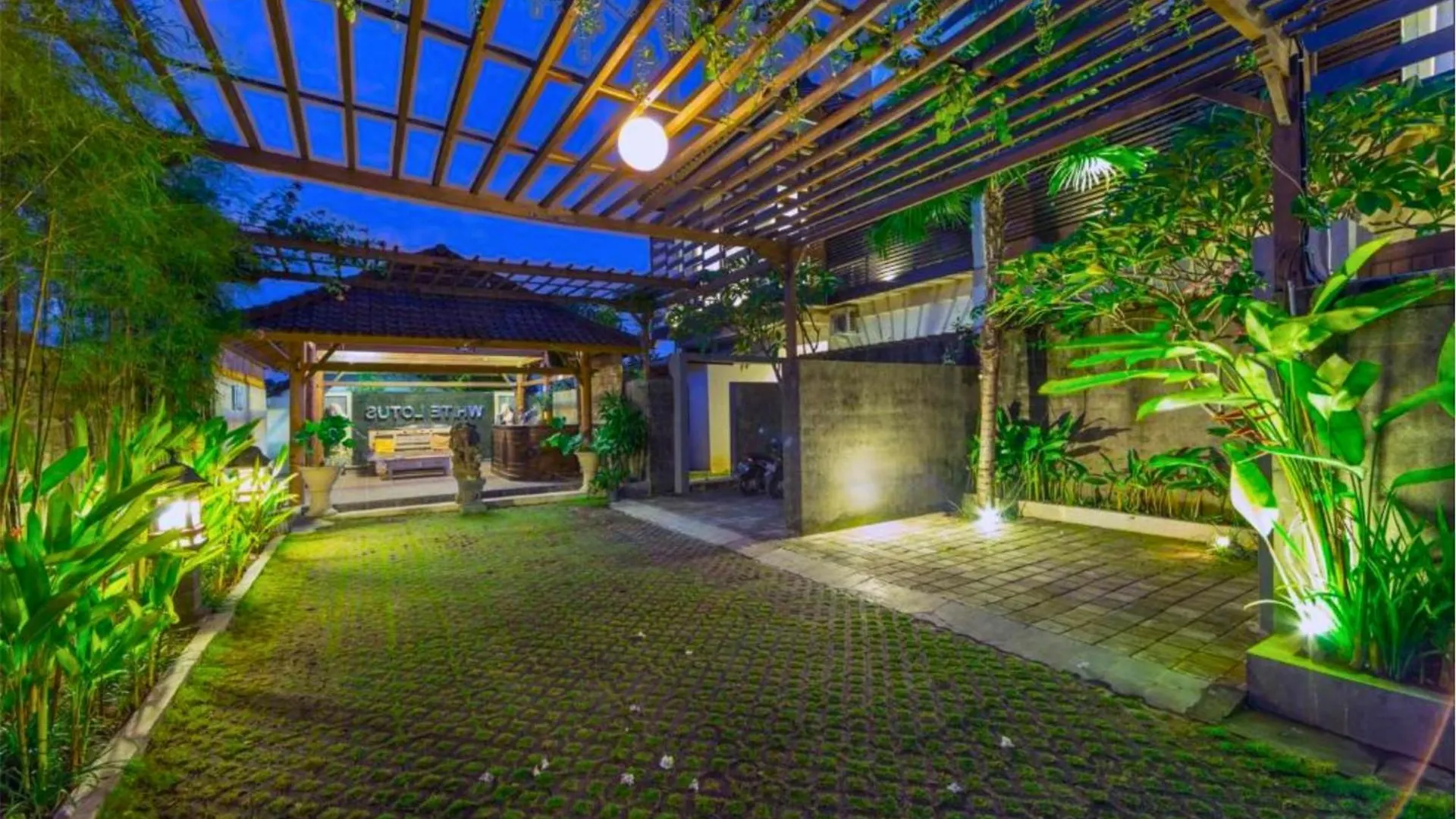 Divija 2 Bedroom Private Pool Villa Zn228 Seminyak