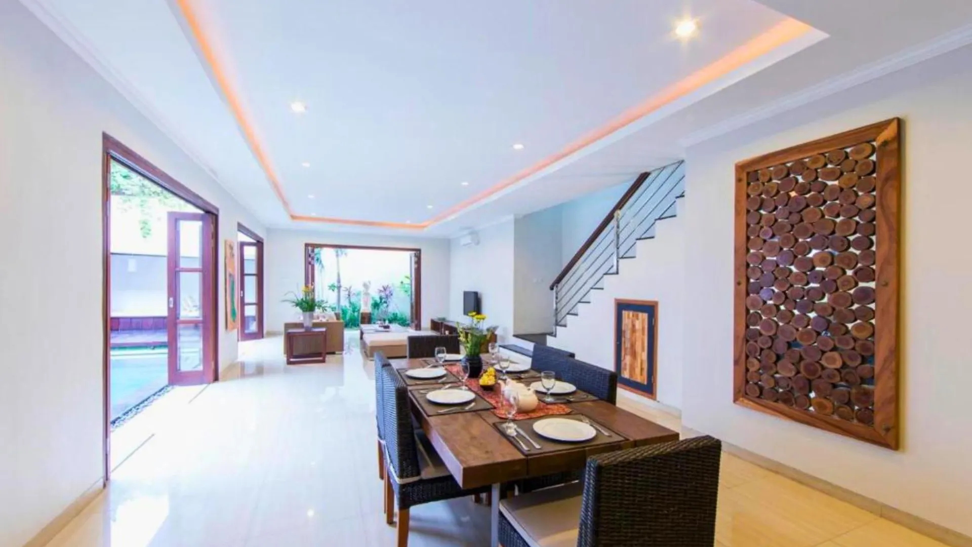 Divija 2 Bedroom Private Pool Villa Zn228 Seminyak 0*,  Indonesië